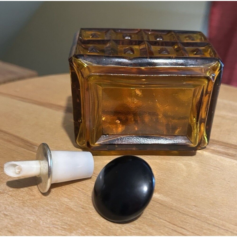 Vintage Amber Glass Mid Century Whiskey Decanter Diamond Pattern Boho - Picture 7 of 7